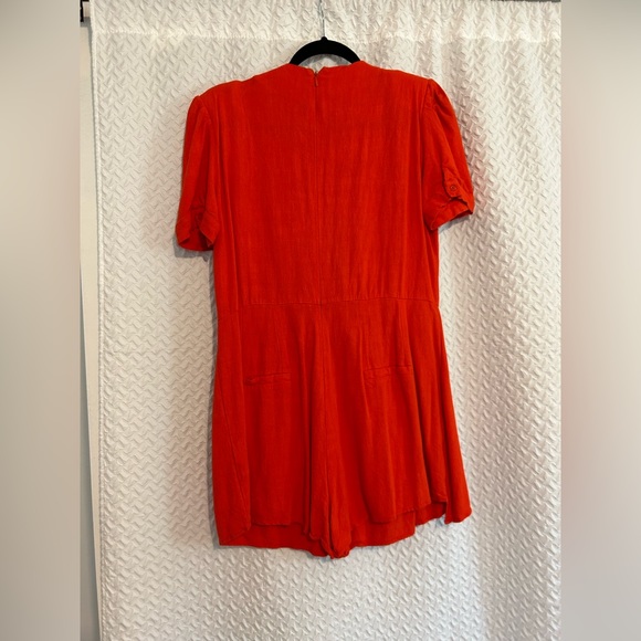 Orange romper - Picture 2 of 2